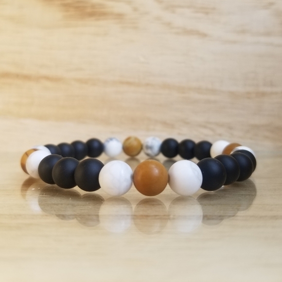 Tiger Skin Jasper & Howlite Onyx Stretch Bracelet - Picture 3 of 9